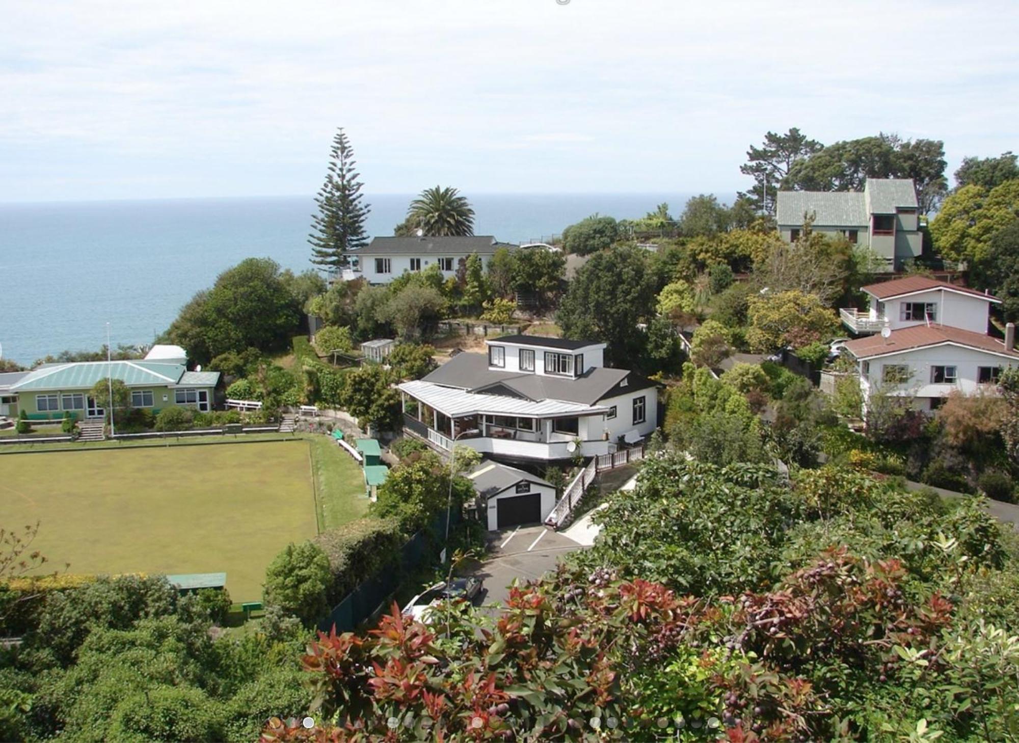 Bluff Hill Lighthouse B&B Napier Eksteriør bilde